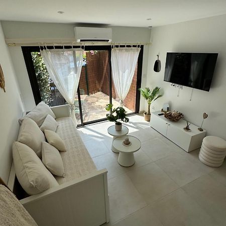 Chez Timmaflo Apartment Frejus Bagian luar foto