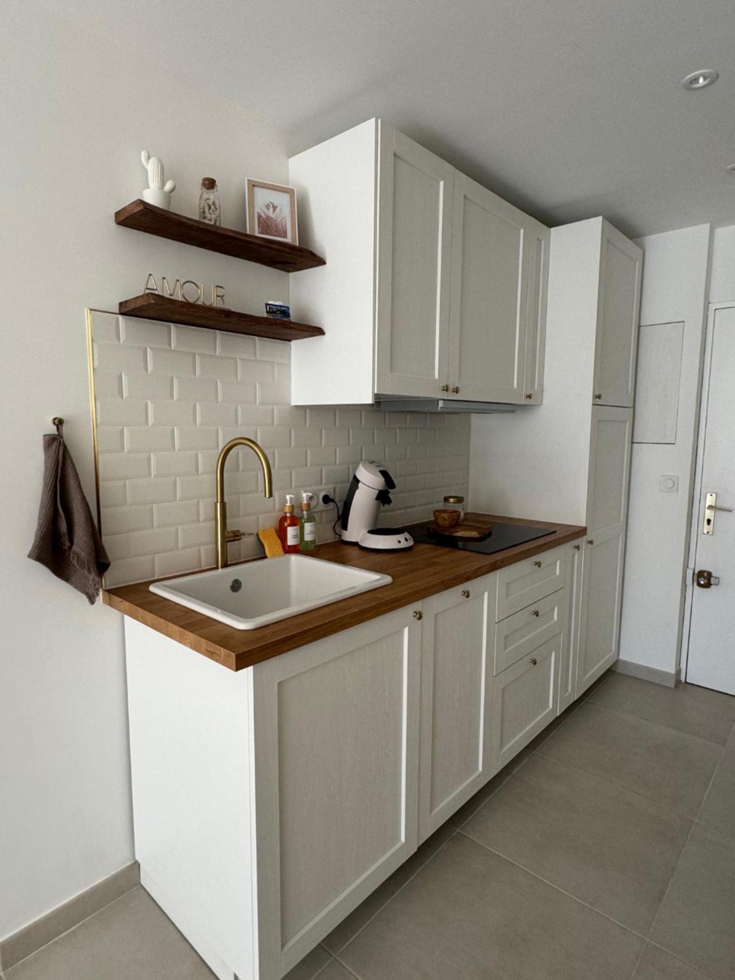 Chez Timmaflo Apartment Frejus Bagian luar foto